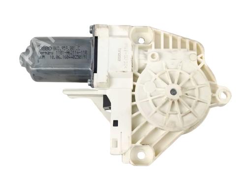 Left front window motor AUDI A1 (8X1, 8XK) 1.6 TDI | BP39237482E21 - Image 2