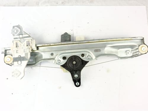 Vindusheismekanisme venstre bak RENAULT KADJAR (HA_, HL_) 1.5 BLUE dCi 115 (HLA6) (116 hp) 31321026