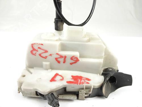 Used Front left lock Front left lock 15681698 15681698