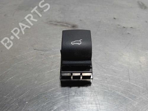 Used Switch Switch BMW X4 (F26) xDrive 20 d (190 hp) 14349493 14349493