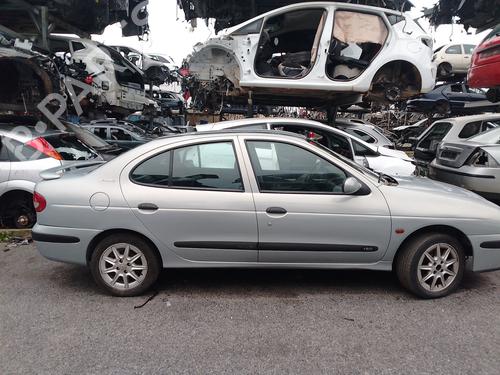 Brugte RENAULT MEGANE I Classic (LA0/1_) 1.9 D (LA0A, LA0U, LA0R) (64 hp) 4350979