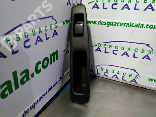 Used Right rear window switch NISSAN QASHQAI / QASHQAI +2 I (J10, NJ10, JJ10E) [2006-2014]  10959120