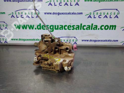 Used Front left lock NISSAN PICK UP (D22) 2.5 Di 4WD (133 hp) 10751459