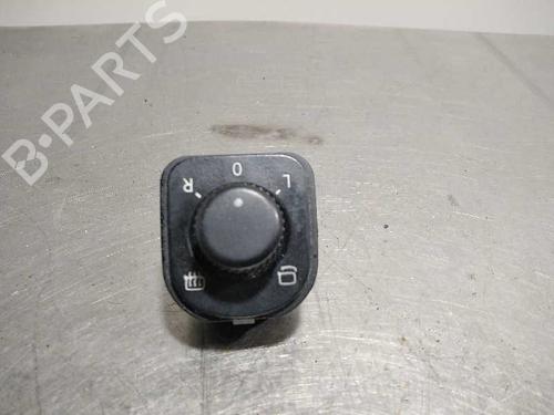 Commande retroviseurs Commande retroviseurs VW EOS (1F7, 1F8) 2.0 TDI (140 hp) 9979659 9979659