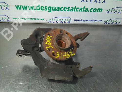 Used Right front steering knuckle Right front steering knuckle VW POLO (6N2) [1999-2001] 9988275 9988275