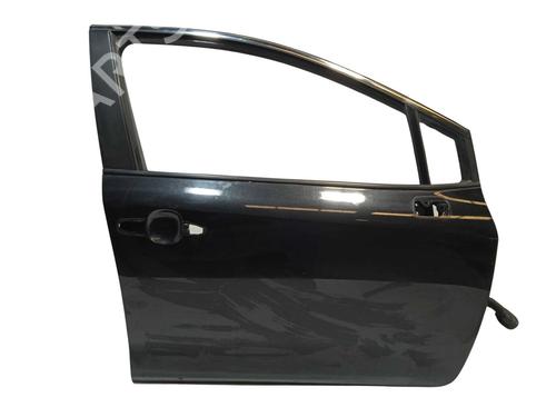 right-front-door-toyota-corolla-saloon-_e21_-6700102560-2019-18407918 main image