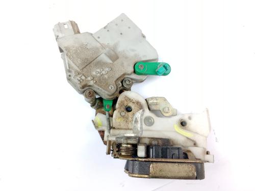Used Rear left lock NISSAN TERRANO II (R20) 2.7 TDi 4WD (125 hp) 24298081
