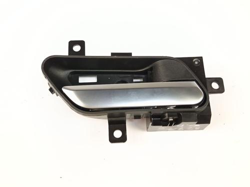 Højre fortil invendig håndtag Højre fortil invendig håndtag NISSAN QASHQAI III (J12) 1.3 DIG-T (140 hp) 36023751 36023751
