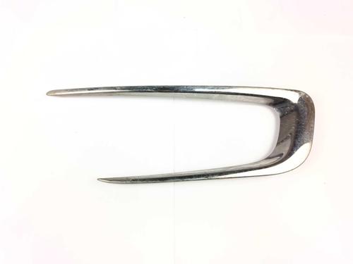 Used Grille Grille 33873678 33873678
