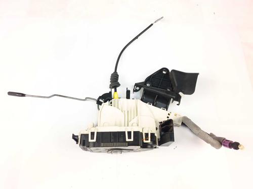 front-right-lock-mercedes-benz-c-class-w204-2007-2008-2009-2010-2011-2012-2013-2014-2015-34287748 main image