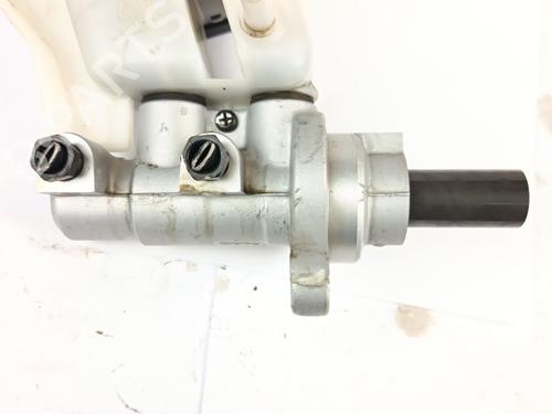 Brake master cylinder KIA SPORTAGE III (SL) 1.7 CRDi | BP27360939M77 