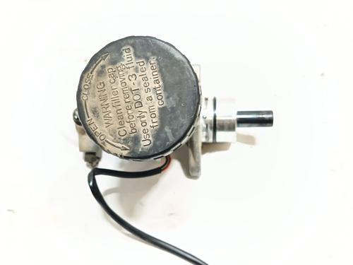 Brake master cylinder SUZUKI VITARA (ET, TA, TD) 1.6 i 16V All-wheel Drive (ET, TA02, SE416) | BP27612497M77 