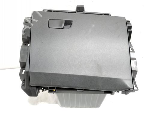 Used Glove box RENAULT CAPTUR II (HF_) LPG (HFMT) (101 hp) 22986585