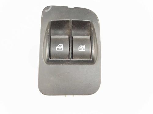 Used Left front window switch Left front window switch FIAT QUBO (225_) 1.3 D Multijet (225CXB1A, 225AXB1A, 225CXB11, 225AXB11,... (75 hp) 30745547 30745547