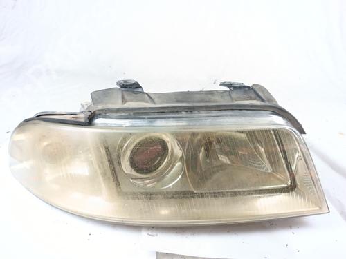Højre forlygte AUDI A4 B5 (8D2) 1.8 (125 hp) 28690162