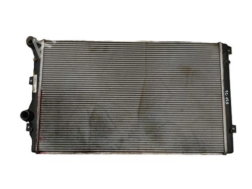 Used Water radiator Water radiator 38262634 38262634