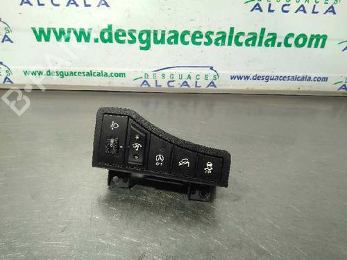 Used Switch Switch KIA SPORTAGE IV (QL, QLE) [2015-2022] 14353500 14353500