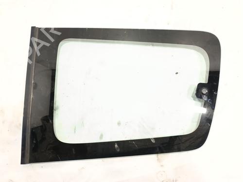 Used Rear right quarter glass MITSUBISHI PAJERO IV (V8_W, V9_W) [2006-2026]  31756427