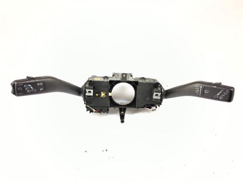 Used Switch SKODA RAPID (NH3, NK3, NK6) 1.6 TDI (105 hp) 31799605