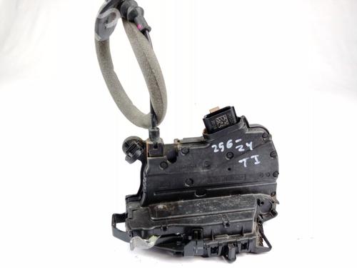 Used Rear left lock RENAULT CLIO V (B7_) 1.5 Blue dCi 100 (B7AD) (101 hp) 18085362