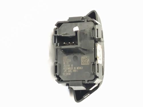 switch-bmw-x4-f26-2013-2014-2015-2016-2017-2018-34288637 main image