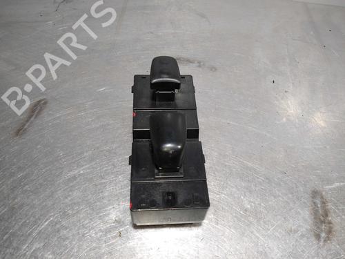 Used Right front window switch Right front window switch NISSAN JUKE (F15) 1.6 DIG-T NISMO RS (218 hp) 10027578 10027578