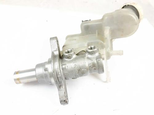 Brake master cylinder MITSUBISHI LANCER VIII (CY_A, CZ_A) EVO X (CZ4A) | BP27888431M77 - Image 2