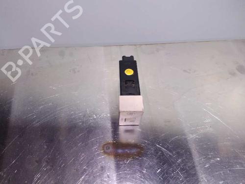 Switch HYUNDAI SANTA FÉ II (CM) 2.2 CRDi GLS 4x4 | BP14355016I30 