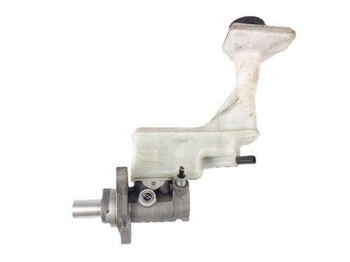 Used Brake master cylinder Brake master cylinder 37293601 37293601