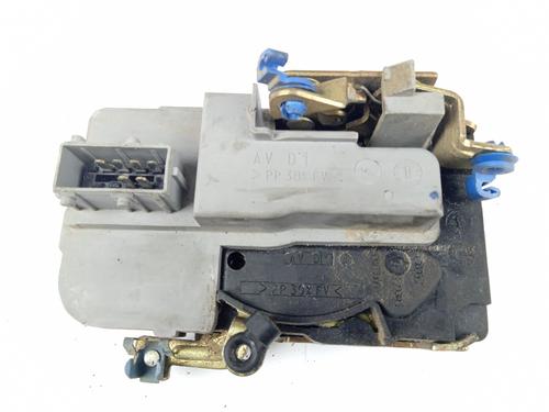front-right-lock-citroen-berlingo-berlingo-first-mpv-mf_-gjk_-gfk_-20-hdi-90-mfrhy-1996-11109582 main image