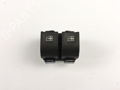 Used Left front window switch DACIA DUSTER (HM_) 1.3 TCe 150 (HMM3) (150 hp) 31929322