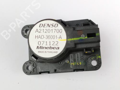 Used Electronic module RENAULT CLIO V (B7_) 1.5 Blue dCi 85 (B7AG) (86 hp) 22986821