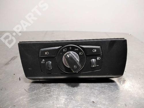 Used Headlight switch BMW X5 (E70) xDrive 30 d (211 hp) 9981546