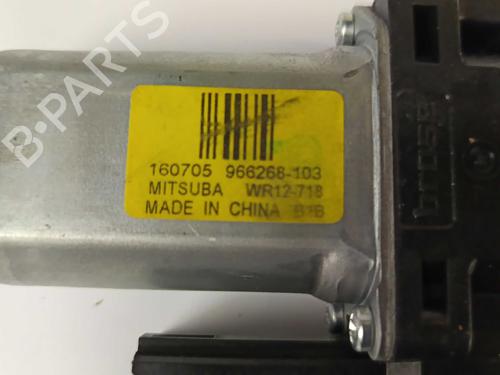 Left front window motor VOLVO S60 II (134) D4 | BP28620792E21 - Image 2