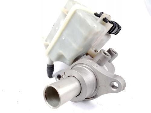 Used Brake master cylinder Brake master cylinder OPEL ASTRA H GTC (A04) 1.9 CDTI (L08) (120 hp) 18357124 18357124
