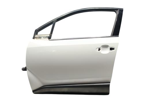 Used Left front door Left front door TOYOTA C-HR (_X1_) 1.8 Hybrid (ZYX10_, ZYX11_) (98 hp) 33977920 33977920