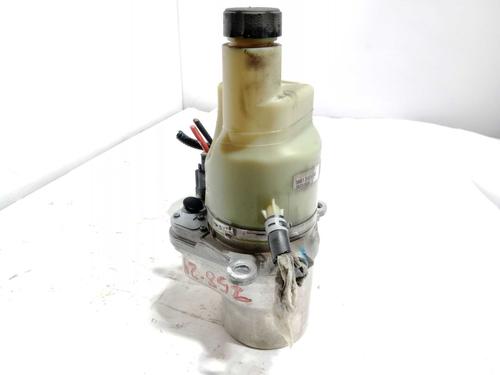 Used Steering pump Steering pump VOLVO S40 II (544) 1.6 D (110 hp) 22740579 22740579