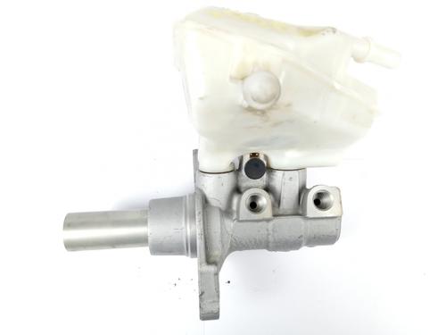 Used Brake master cylinder PEUGEOT 308 II (LB_, LP_, LW_, LH_, L3_) 1.2 THP 110 (110 hp) 10779694