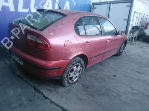 Rudehejsemotor bagstkærm højre SEAT LEON (1M1) 1.9 TDI | BP13319168E22 