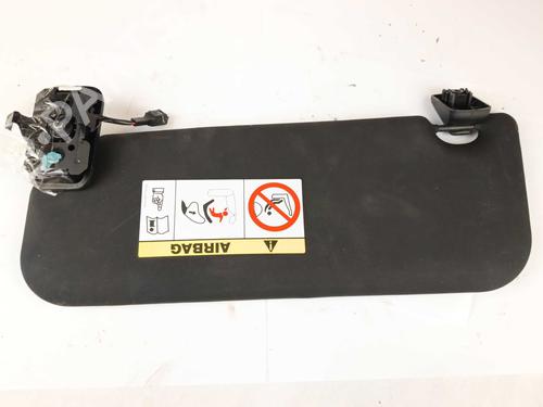 right-sun-visor-jaguar-e-pace-x540-2017-29423150 main image