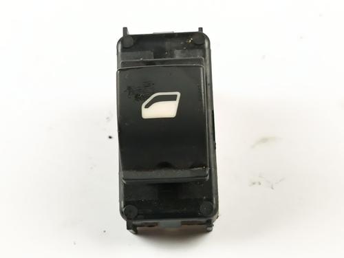 Used Right rear window switch OPEL CORSA F (P2JO) 1.5 (68) (102 hp) 28515274