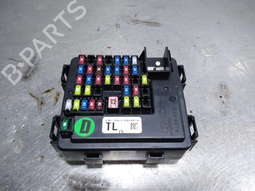 Used Fuse box Fuse box 9983392 9983392