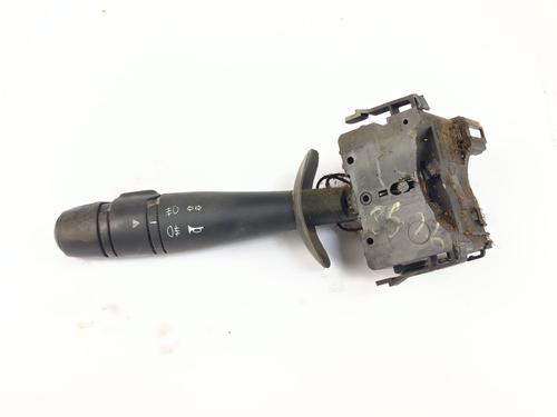 Used Headlight switch RENAULT TWINGO II (CN0_) 1.5 dCi (CN0E) (64 hp) 32372849