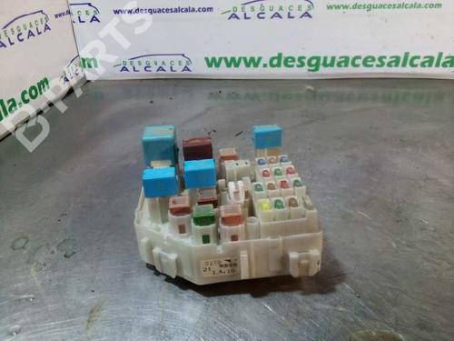Used Fuse box TOYOTA RAV 4 II (_A2_) 2.0 D 4WD (CLA20_, CLA21_, CLA20R, CLA21R) (116 hp) 10929510