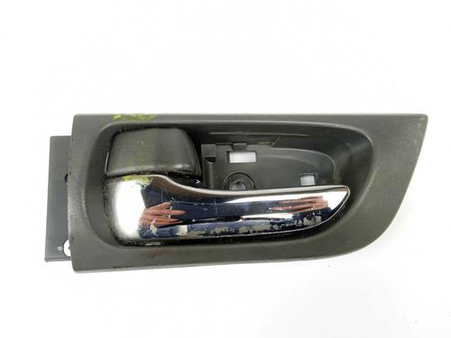 Used Front left interior door handle Front left interior door handle 12452496 12452496