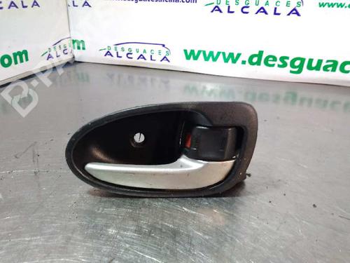 Used Front right interior door handle Front right interior door handle TOYOTA YARIS (_P9_) [2005-2014] 9992754 9992754
