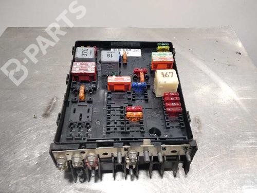 Used Fuse box VW SCIROCCO III (137, 138) 2.0 R (265 hp) 9981429