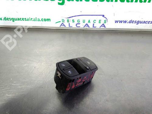 Used Left front window switch OPEL CORSA D (S07) [2006-2015]  9990476