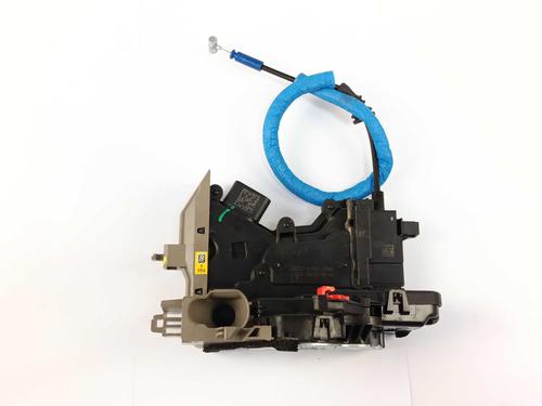 front-right-lock-kia-ceed-sportswagon-cd-2018-35954145 main image