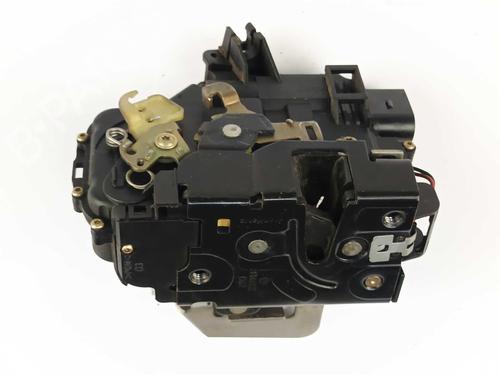 Front left lock AUDI A4 B6 Avant (8E5) 2.0 FSI | BP34446311C98 - Image 2